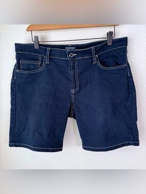 Vintage Polo Ralph Lauren Dark Wash Denim Shorts White Contrast Stitch- Size 12